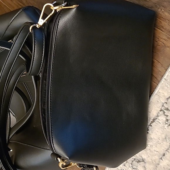 Marc New York 2 in 1 handbag - Picture 7 of 10